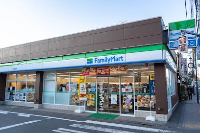 ファミリーマート 国立駅北店の画像