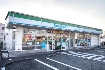 ファミリーマート 東青梅五丁目店の画像