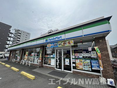 ファミリーマート 高松昭和店の画像