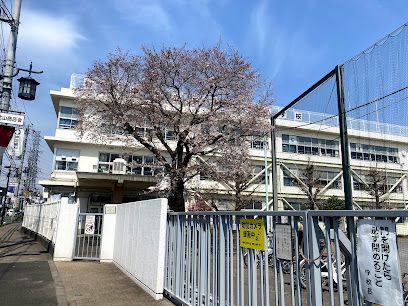 府中市立府中第七小学校の画像