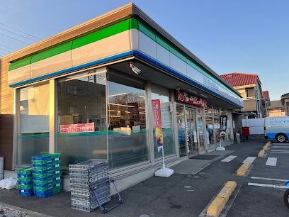 ファミリーマート 八洋青梅新町五丁目店の画像