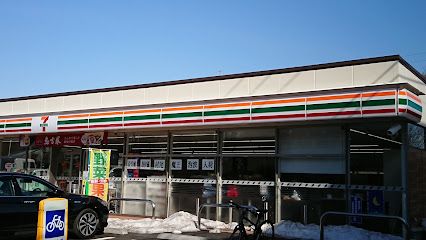 セブンイレブン 晃華学園前店の画像