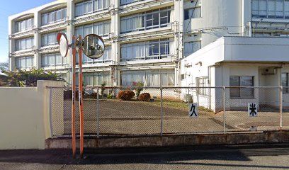 久米川東小学校の画像