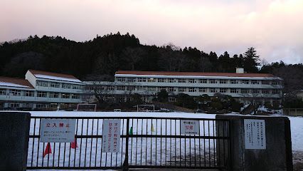 日の出町立大久野小学校の画像