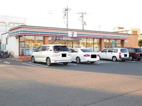 セブンイレブン 福山南手城4丁目店の画像