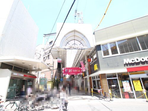 淡路本町商店街の画像