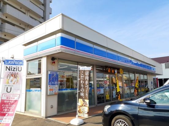 ローソン 福山南蔵王町四丁目店の画像