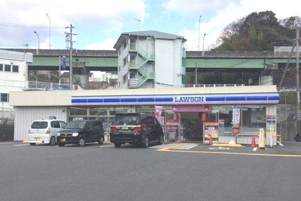 ローソン 神戸須磨車店の画像