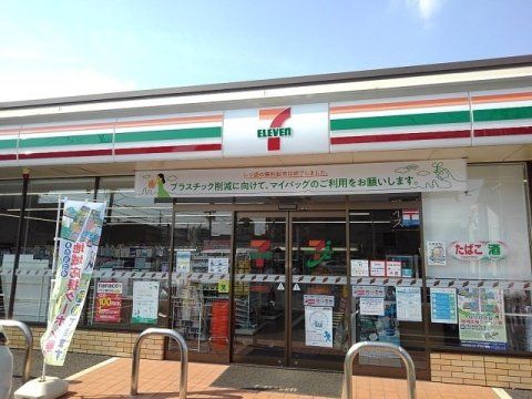 セブンイレブン 北名古屋諏訪店の画像