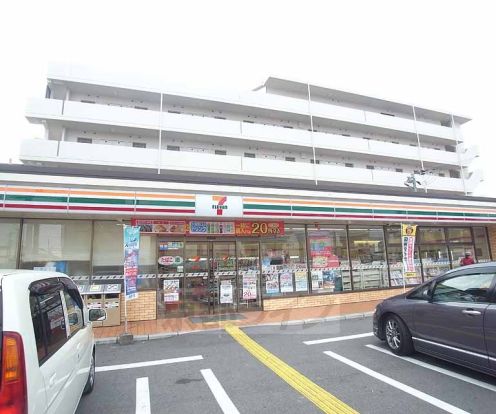 セブンイレブン 亀岡並河店の画像