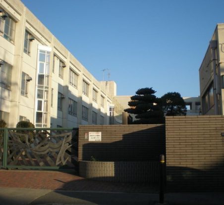 名古屋市立城山中学校の画像