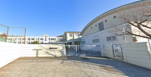 三田市立三輪小学校の画像