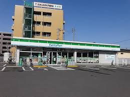 ファミリーマート 高松国際ホテル前店の画像