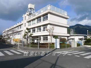 広島市立 亀崎小学校の画像