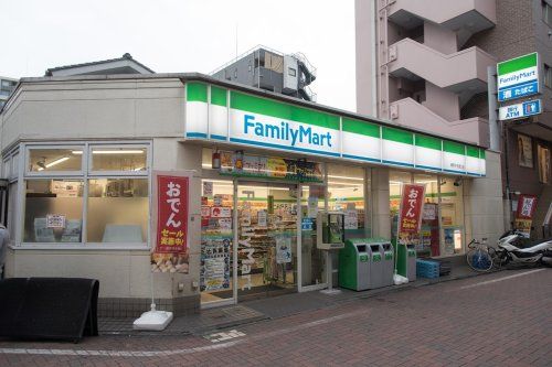 ファミリーマート 練馬中央通り店の画像