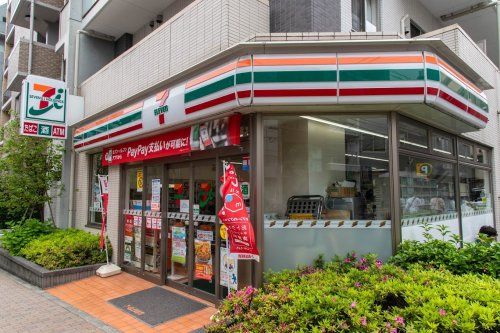 セブンイレブン 文京湯島2丁目店の画像