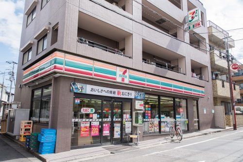 セブンイレブン 池袋本町店の画像