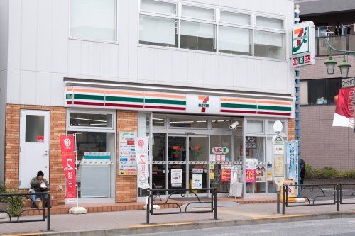 セブンイレブン 板橋大谷口2丁目店の画像