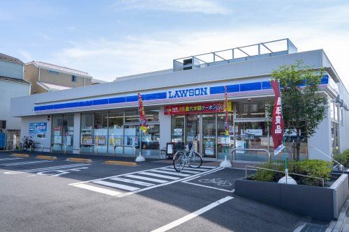 ローソン 練馬中村南一丁目店の画像