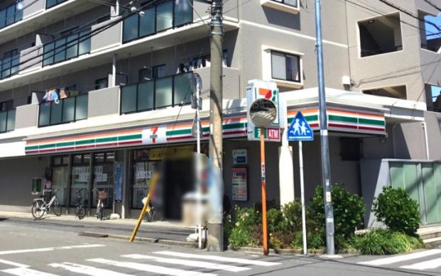 セブンイレブン 川崎下小田中東店の画像