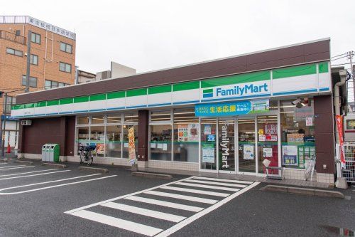 ファミリーマート 上板橋三丁目店の画像