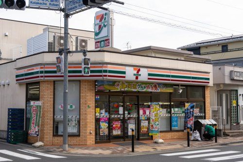 セブンイレブン 練馬小竹町交番前店の画像