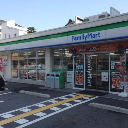 ファミリーマート 高倉町二丁目店の画像