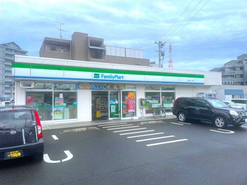 ファミリーマート 富沢南一丁目店の画像