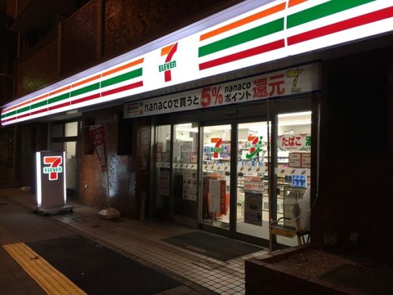 セブンイレブン 台東4丁目春日通り店の画像