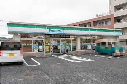 ファミリーマート 石神井台七丁目店の画像