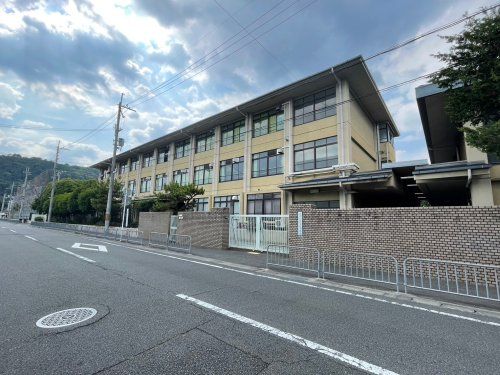 京都市立松尾中学校の画像