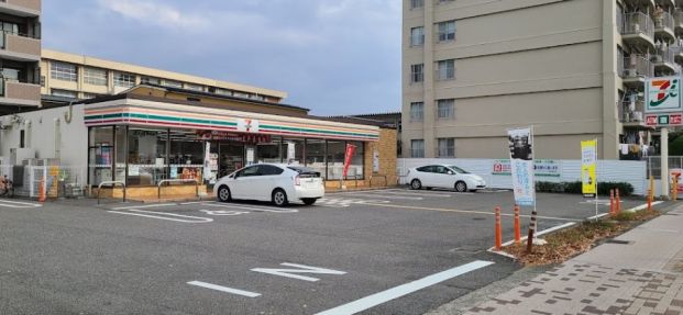 セブンイレブン 尼崎南武庫之荘4丁目店の画像