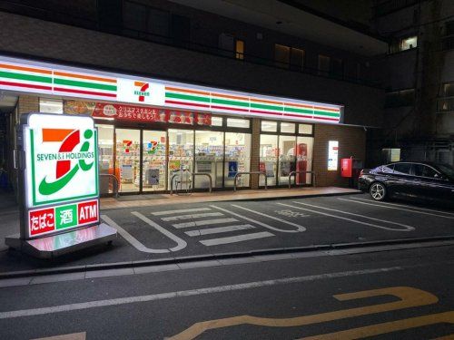 セブンイレブン 豊島池袋本町3丁目店の画像