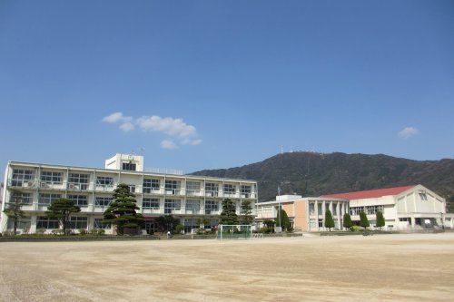 防府市立牟礼南小学校の画像