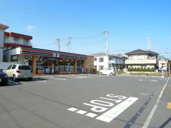 セブンイレブン 東浦和駅北通り店の画像