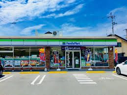 ファミリーマート 高松屋島西町北店の画像