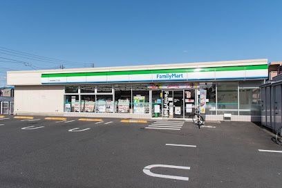 ファミリーマート 府中西府町三丁目店の画像