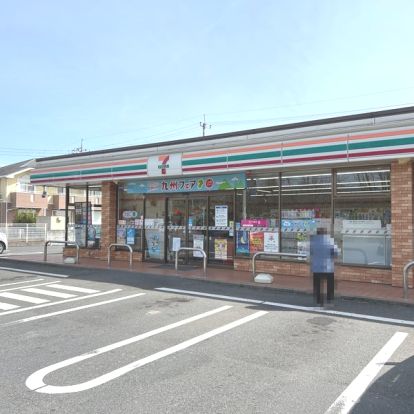 セブンイレブン 前橋川原町西原店の画像