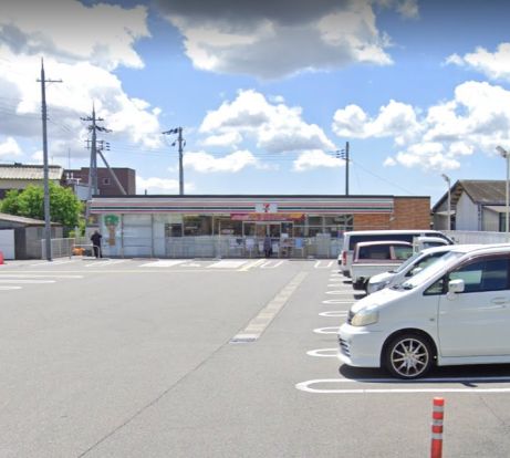 セブンイレブン 小野中町南店の画像