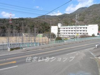 広島市立 狩小川小学校の画像