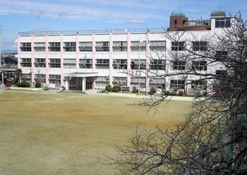 清須市立新川小学校の画像