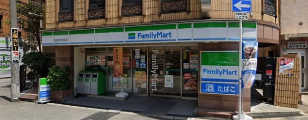 ファミリーマート 阪急南方駅前店の画像