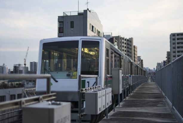 日暮里舎人ライナー　赤土小学校前の画像