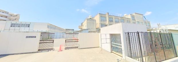 大阪市立三国中学校の画像