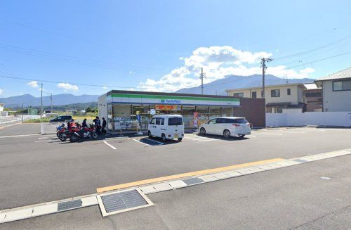 ファミリーマート中津川駒場店の画像