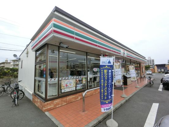 セブンイレブン 高崎貝沢町店の画像