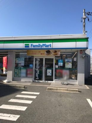 ファミリーマート 門真三ツ島三丁目店の画像