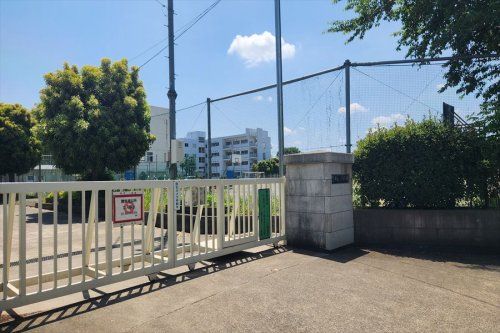 所沢市立狭山ケ丘中学校の画像