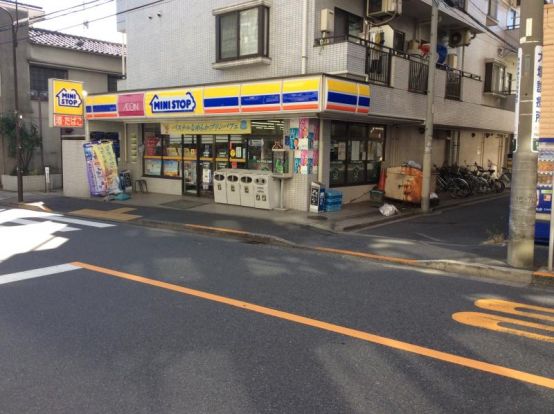 ミニストップ 新大塚店の画像