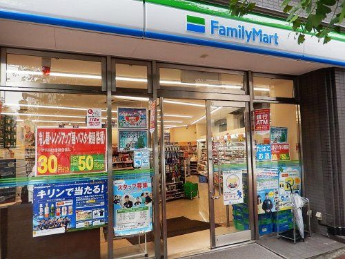 ファミリーマート 湯島一丁目店の画像